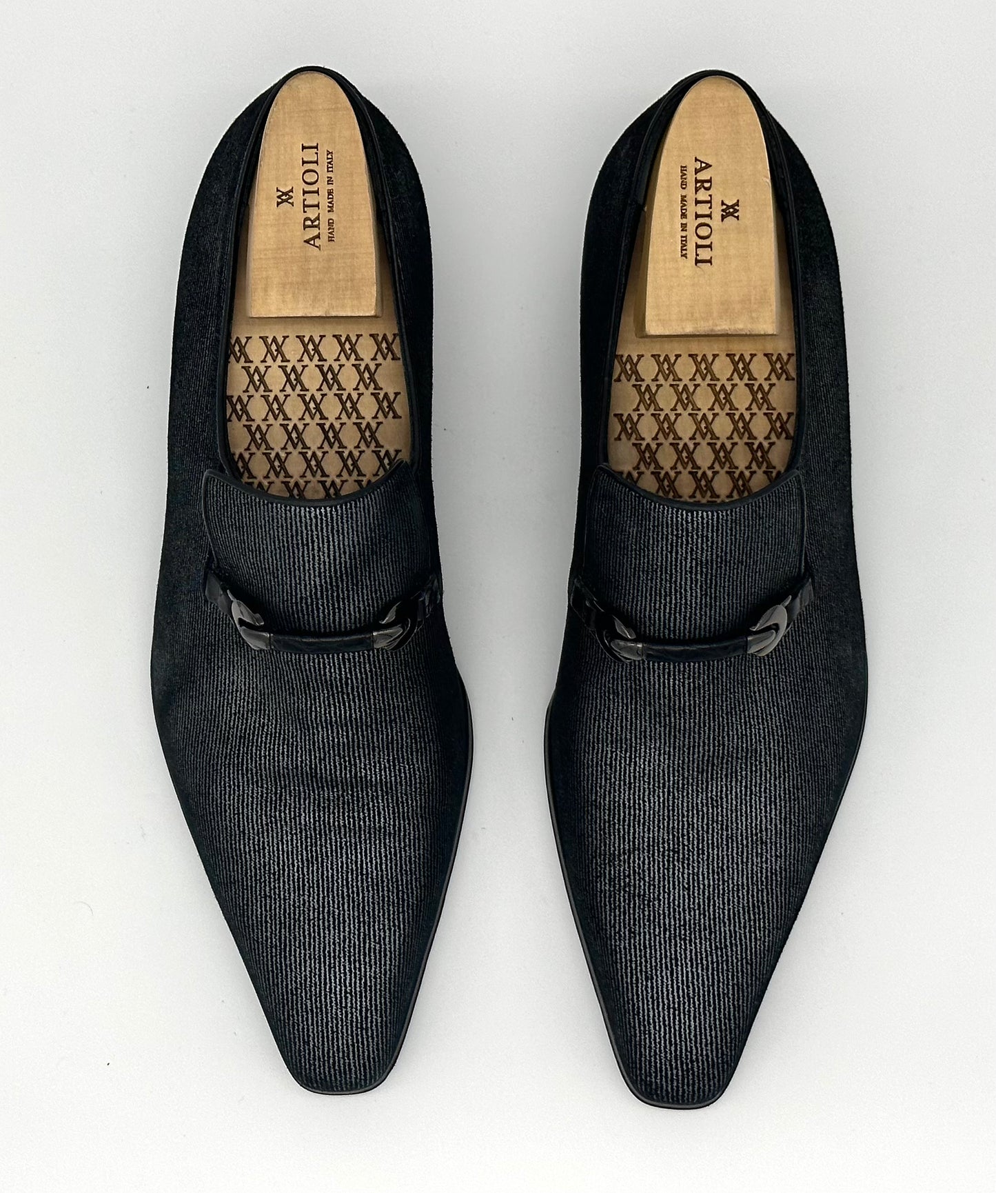 Mocassin Artioli en Suède à rayures argentées avec étrier