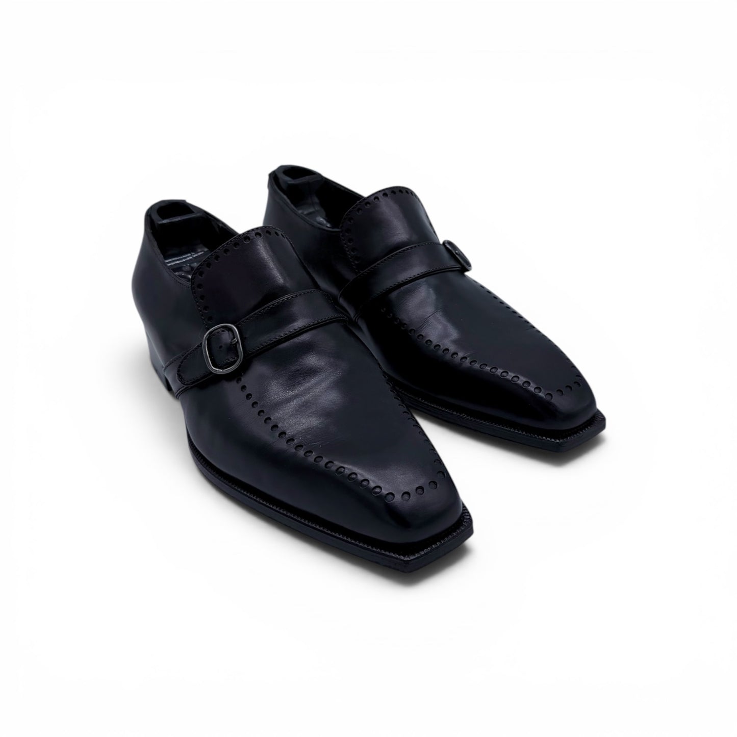 Soulier à boucle Artioli en cuir noir avec reflet violet