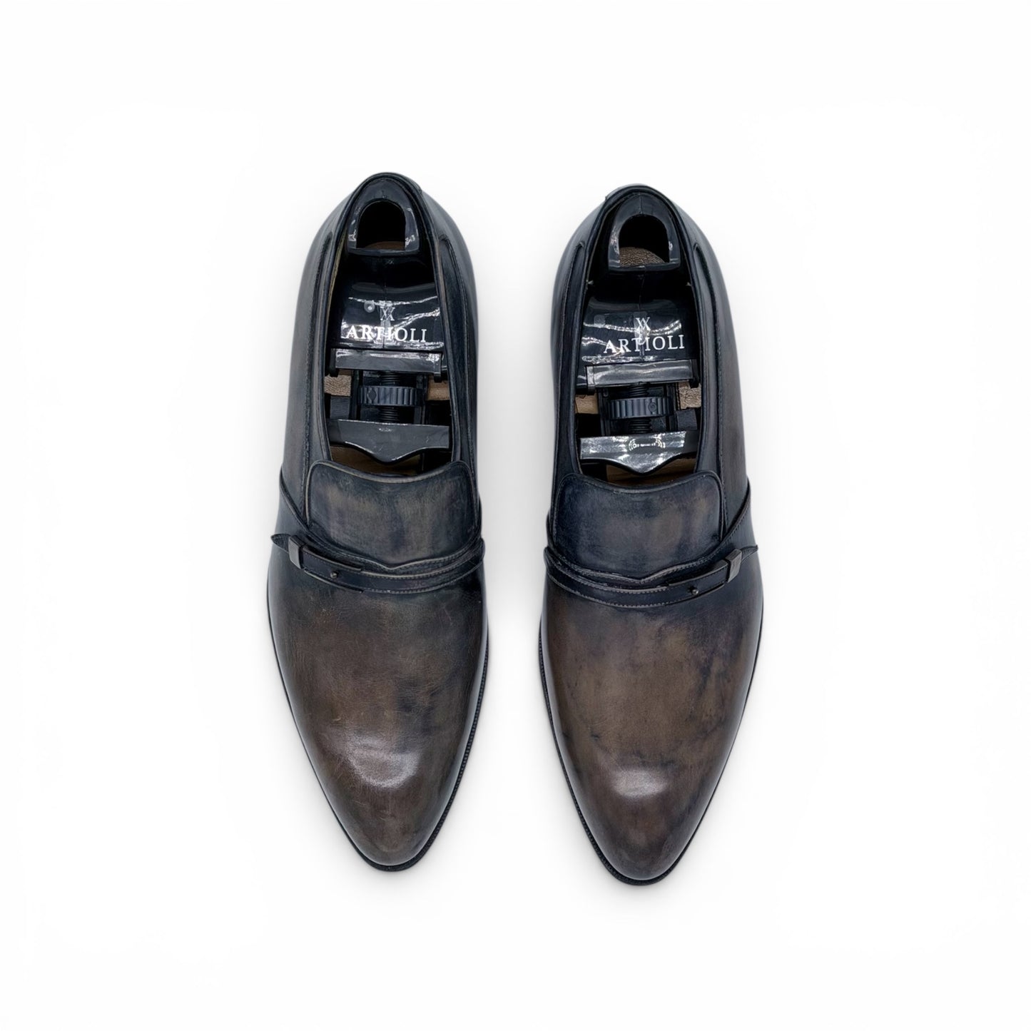 Soulier à boucle Artioli en cuir gris