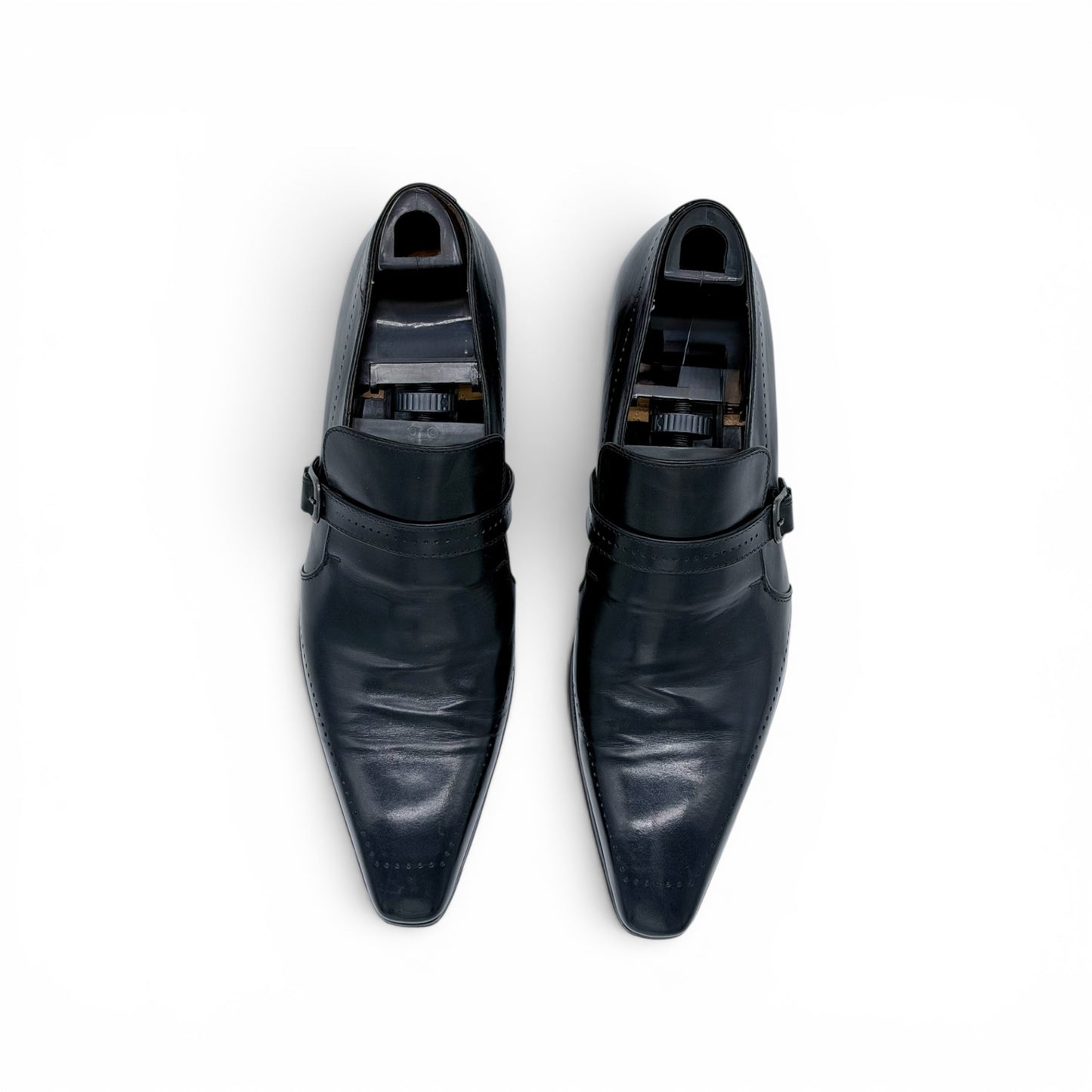 Soulier à boucle argentée Roberto Celk en cuir noir