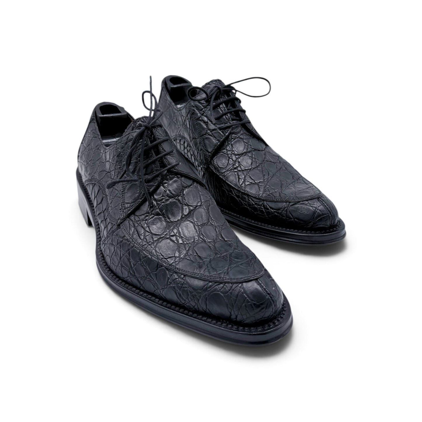 Derby Roberto Celk en cuir de crocodile noir