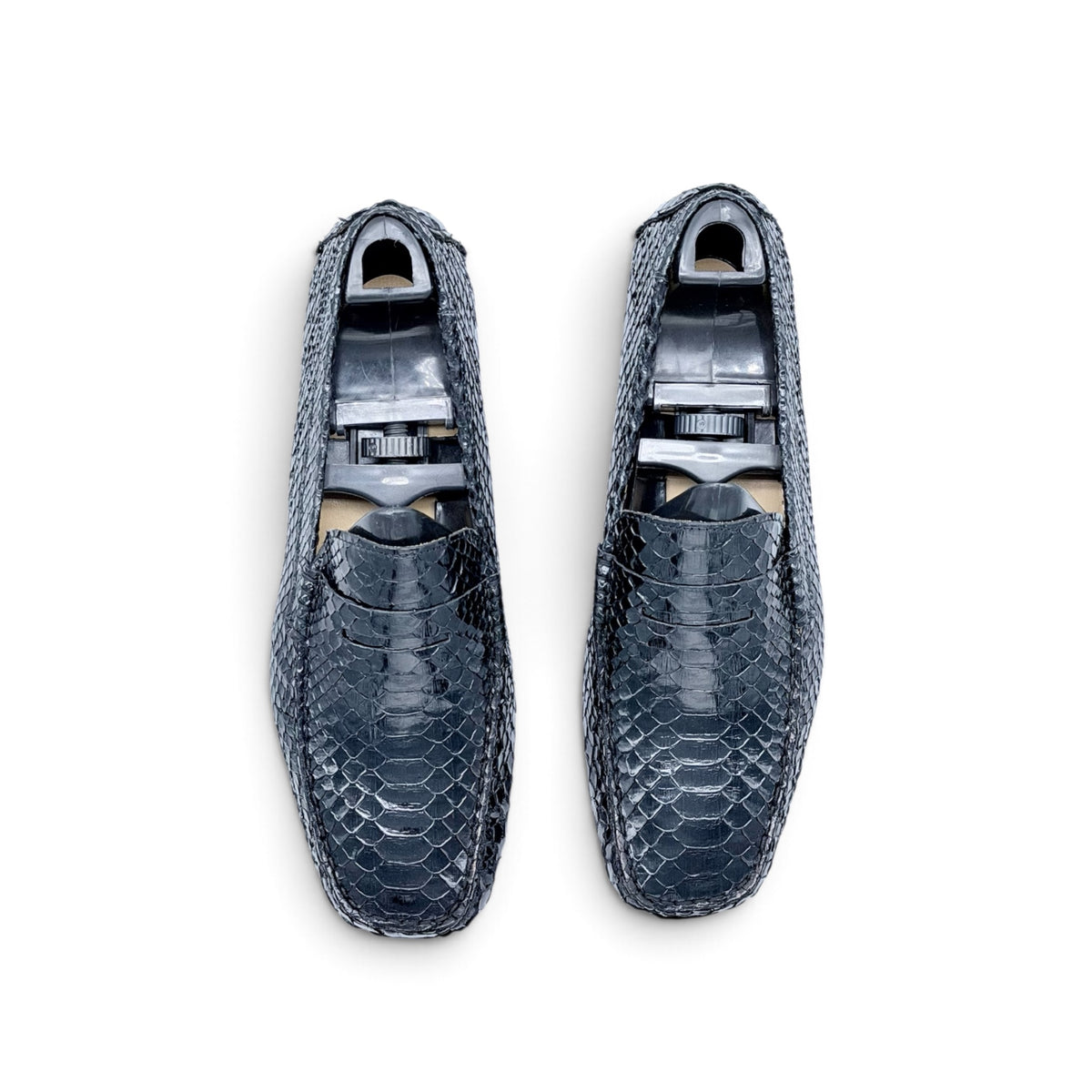 Mocassin car shoe Roberto Celk en cuir de python noir
