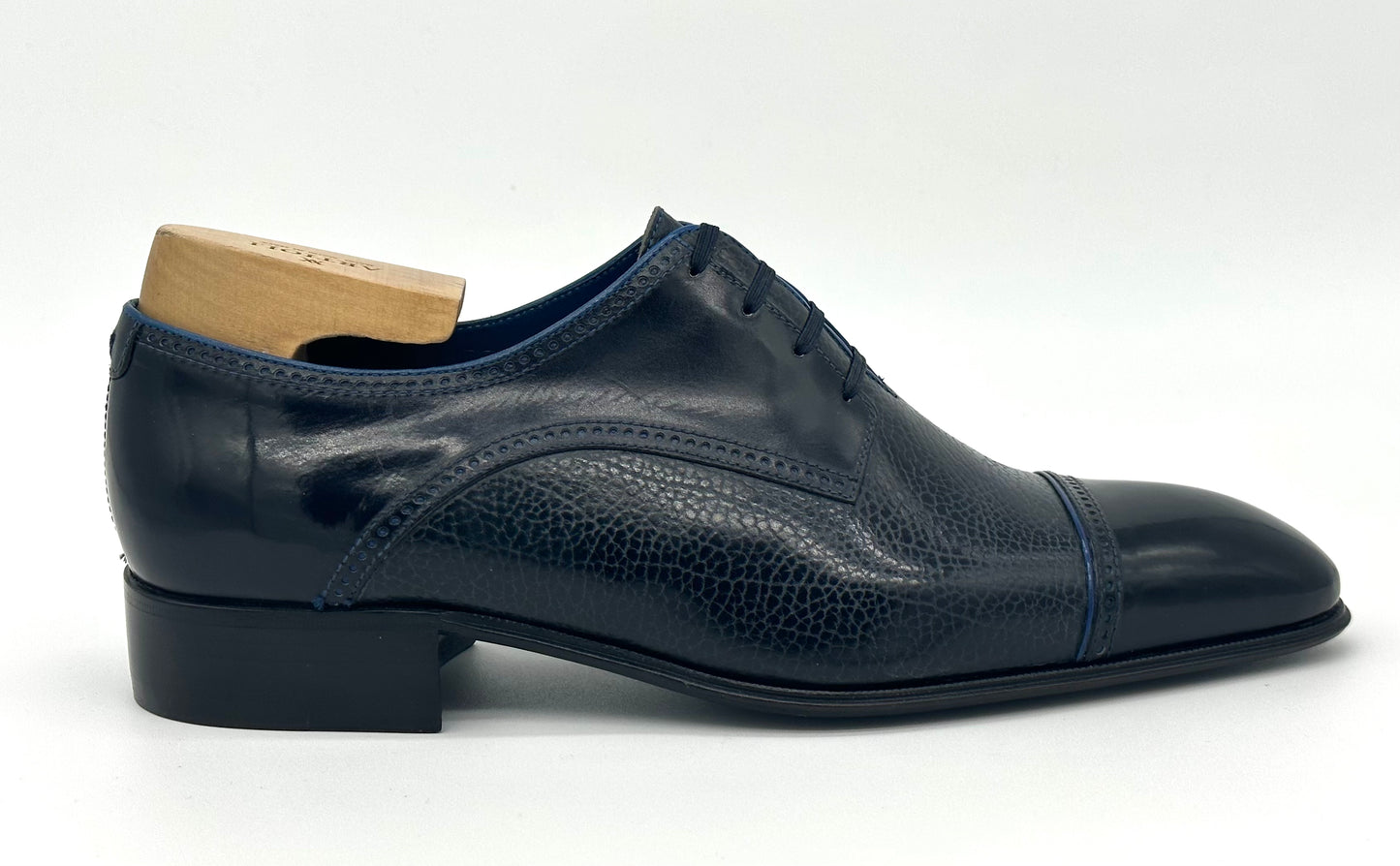 Richelieu Artioli en veau grainé bleu marine