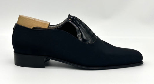 Richelieu Artioli bi matière en satin et vernis noir