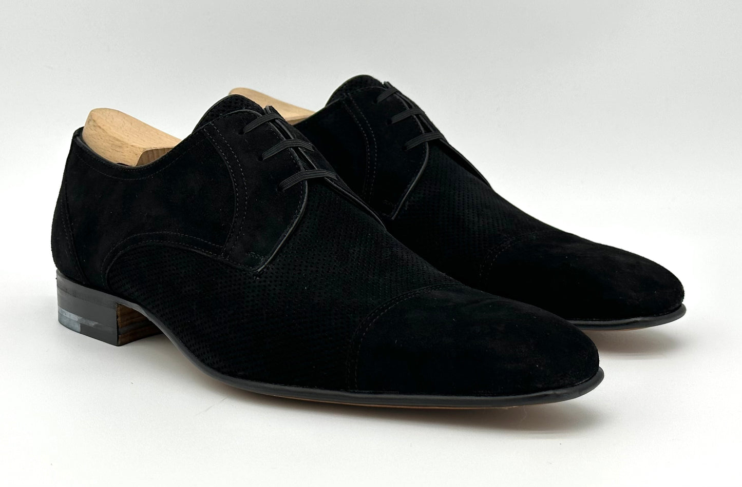 Derby Roberto Celk en suede noir