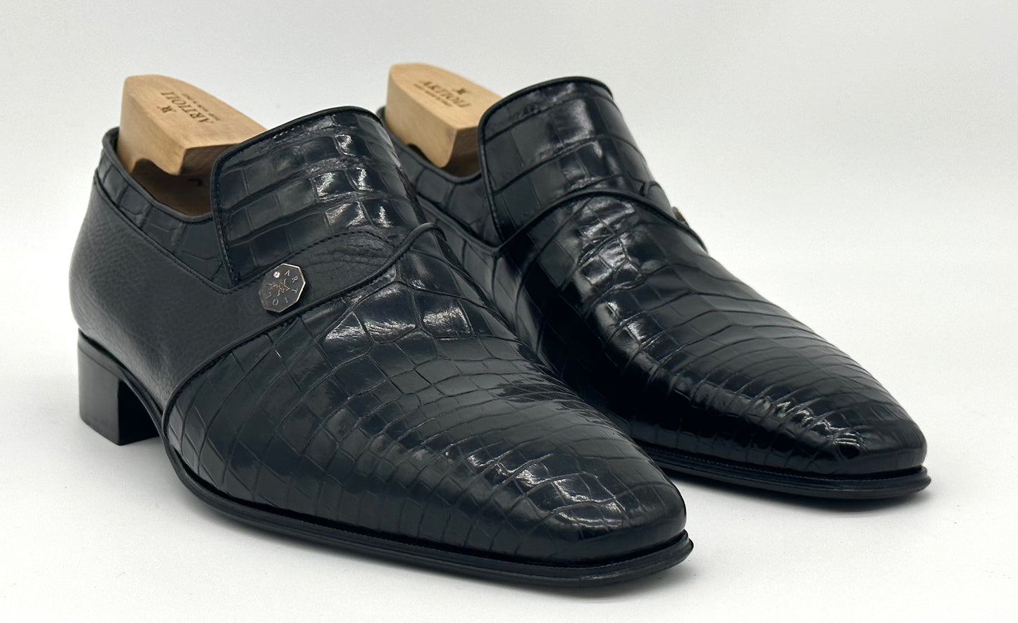 Mocassin Artioli en cuir et détail en crocodile noir