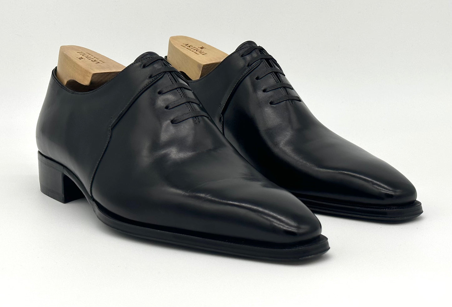 Richelieu Artioli en cuir noir