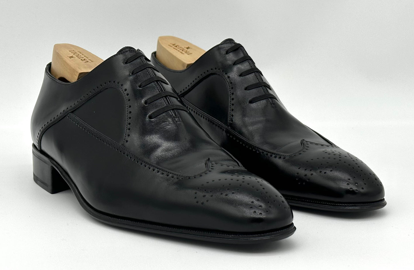 Richelieu Artioli en cuir noir