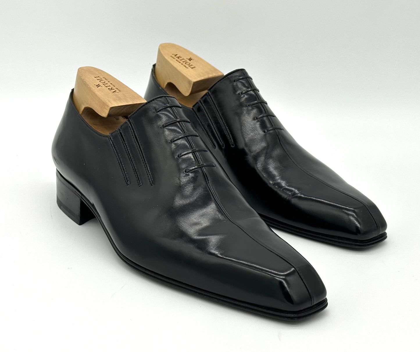 Richelieu Artioli en cuir noir