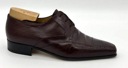 Derby Artioli en cuir grainé marron avec perforation
